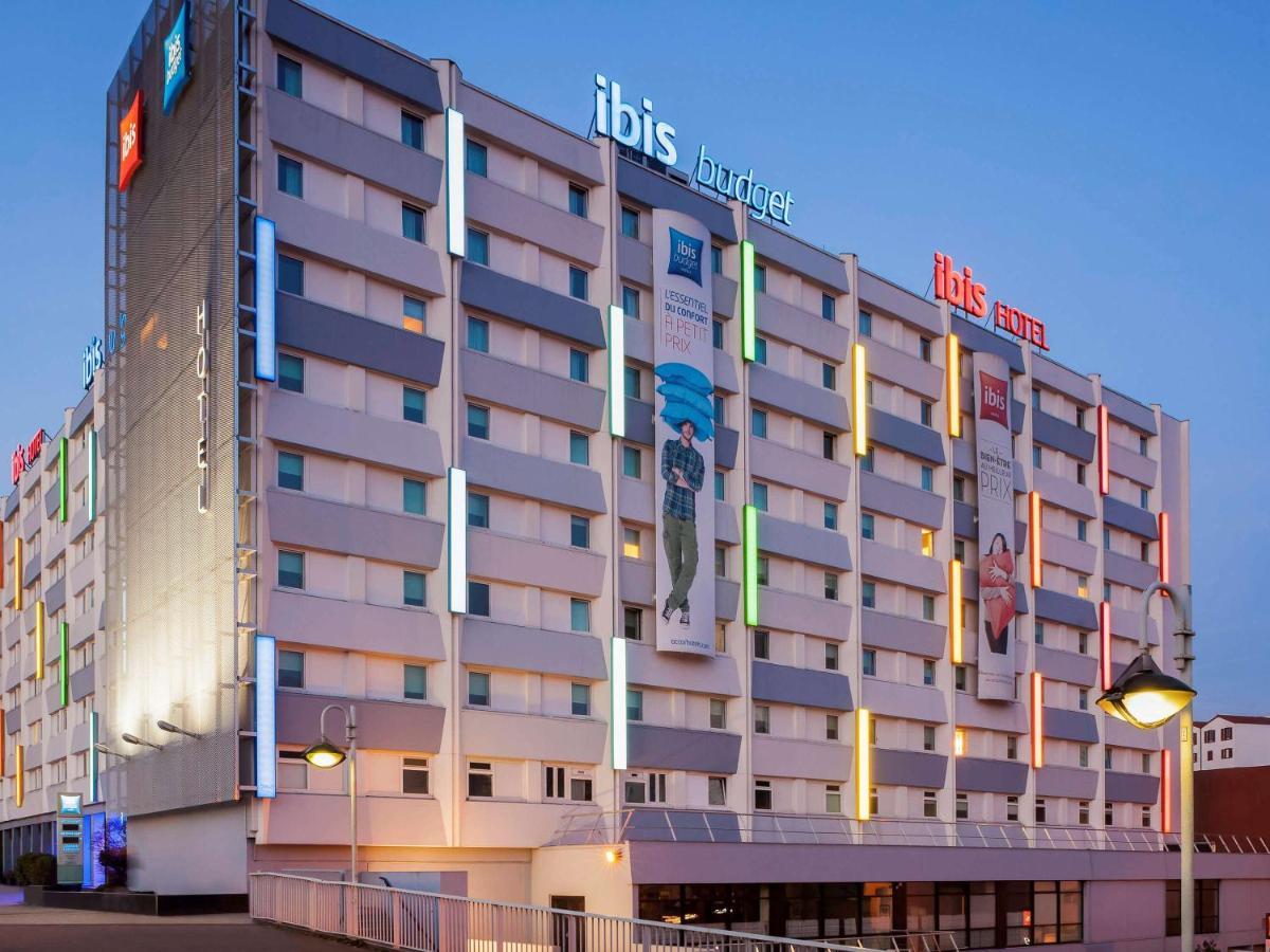Ibis Paris Porte De Bagnolet Exterior foto