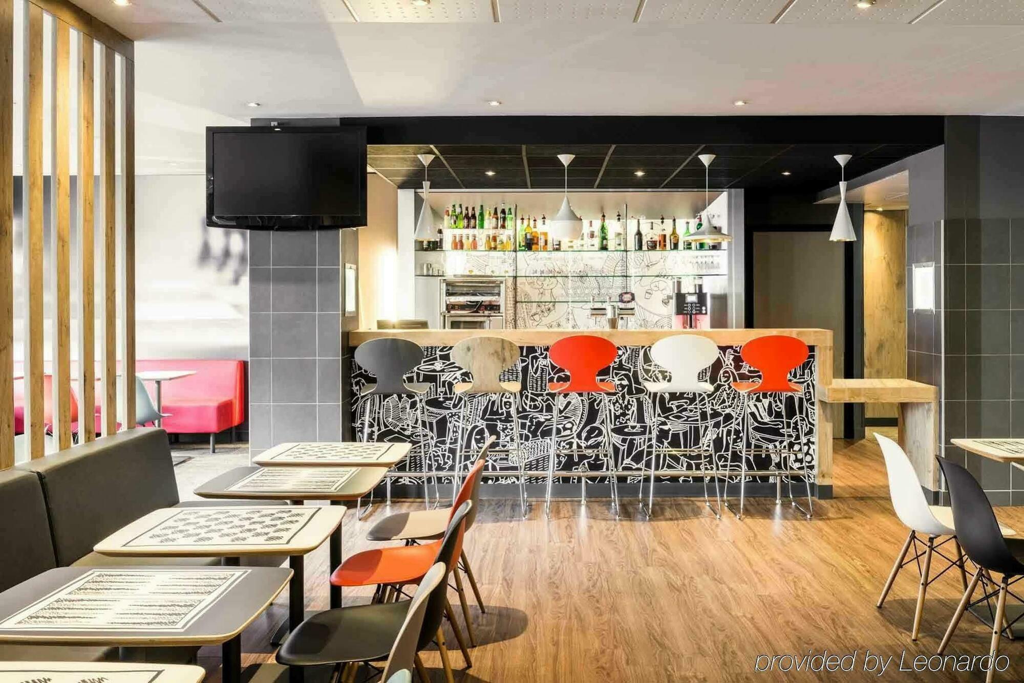 Ibis Paris Porte De Bagnolet Exterior foto